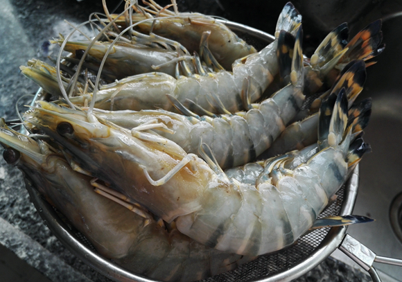 香茅海盐烤大虾