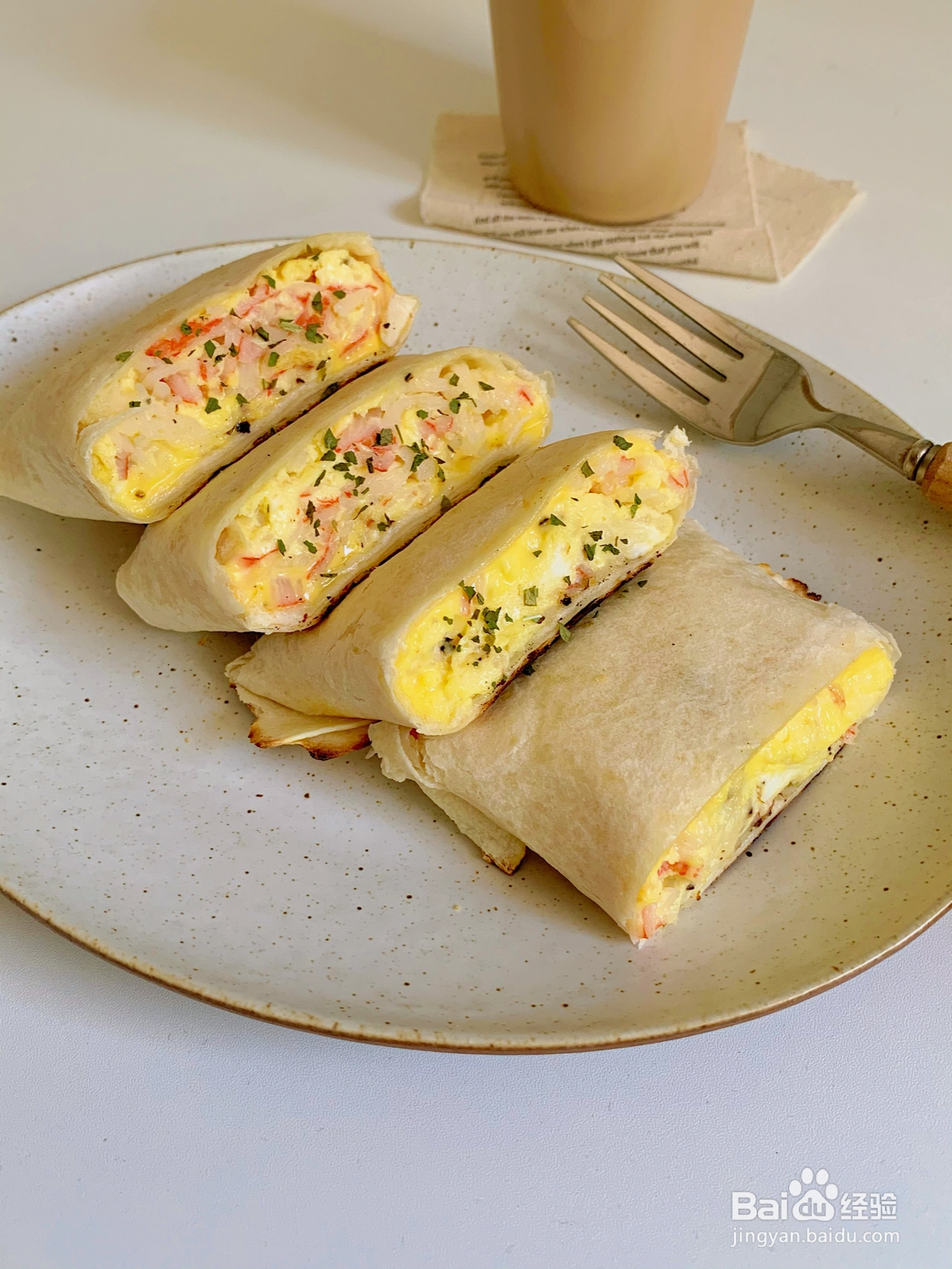 懒人快早餐：芝士蟹柳蛋卷饼