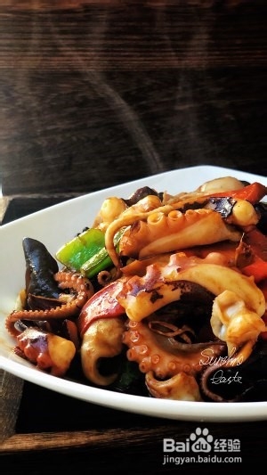 美味的酱焖八爪鱼