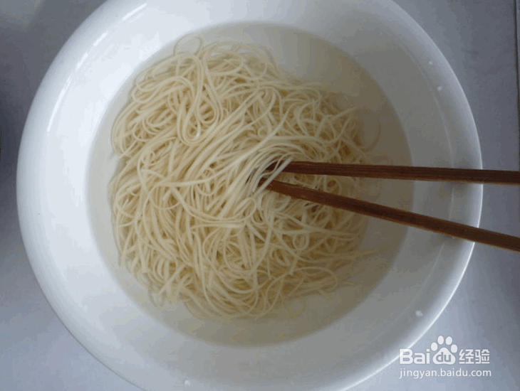 辣肉酱拌凉面的做法