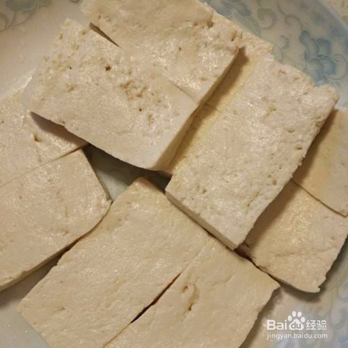 烧烤口味豆腐煎蛋的做法