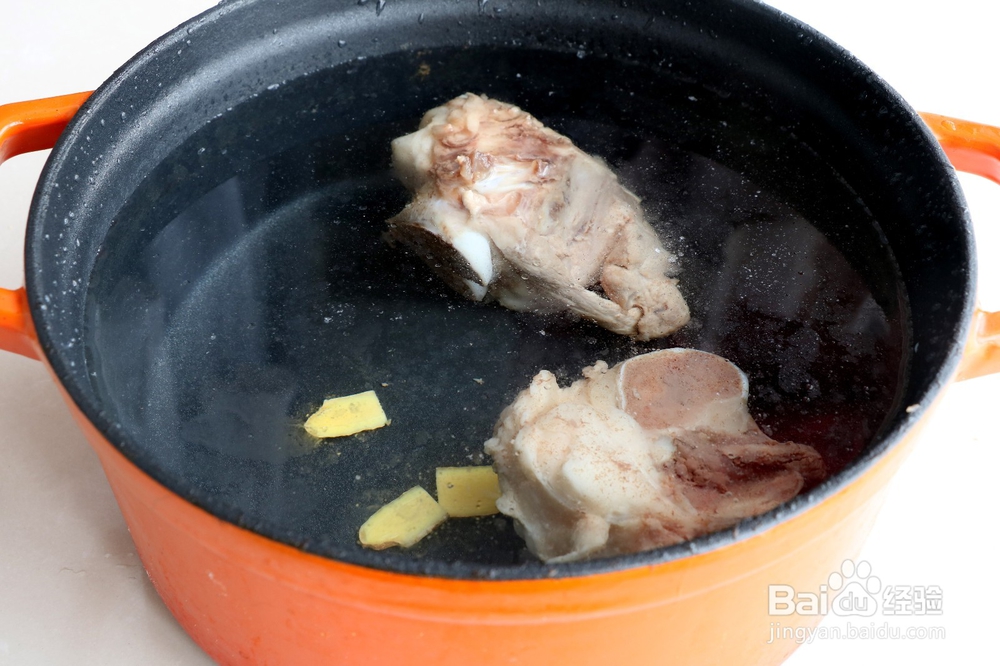 【筒骨炖白萝卜】止咳助消化