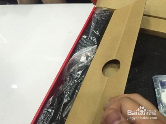 GT72 VR 6RD 082XCN开箱