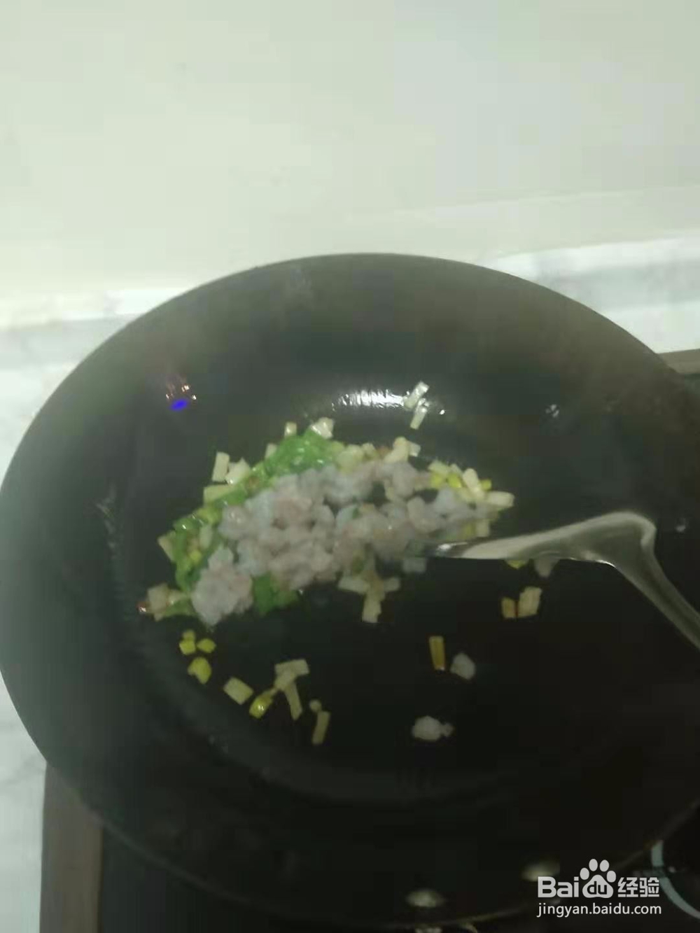 虾仁炒鸡蛋的制作方法