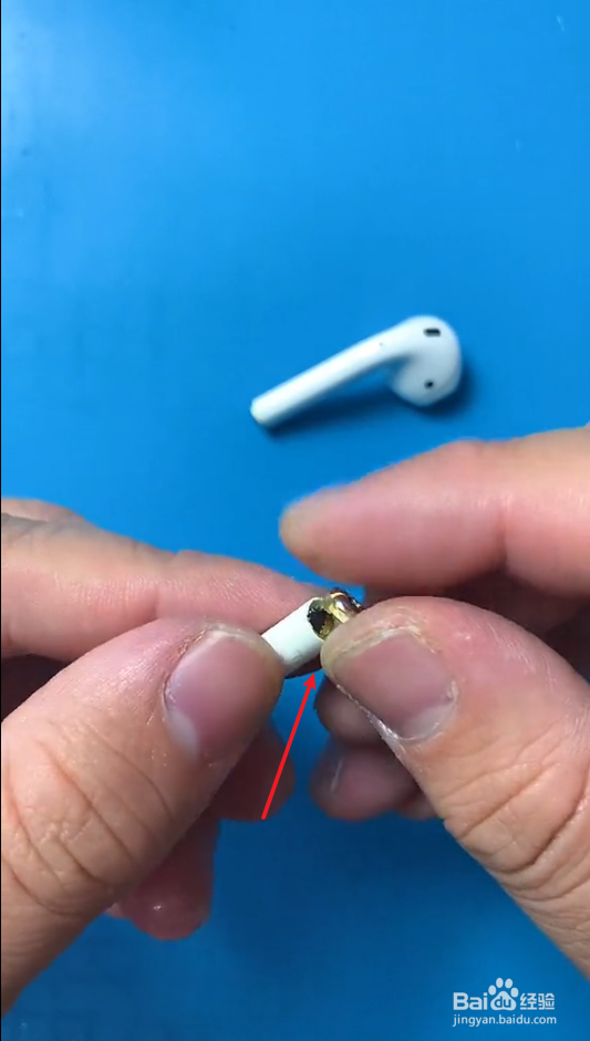 苹果耳机如何换电池