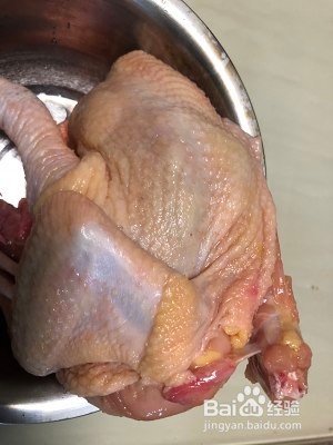 如何用电饭煲做盐焗鸡