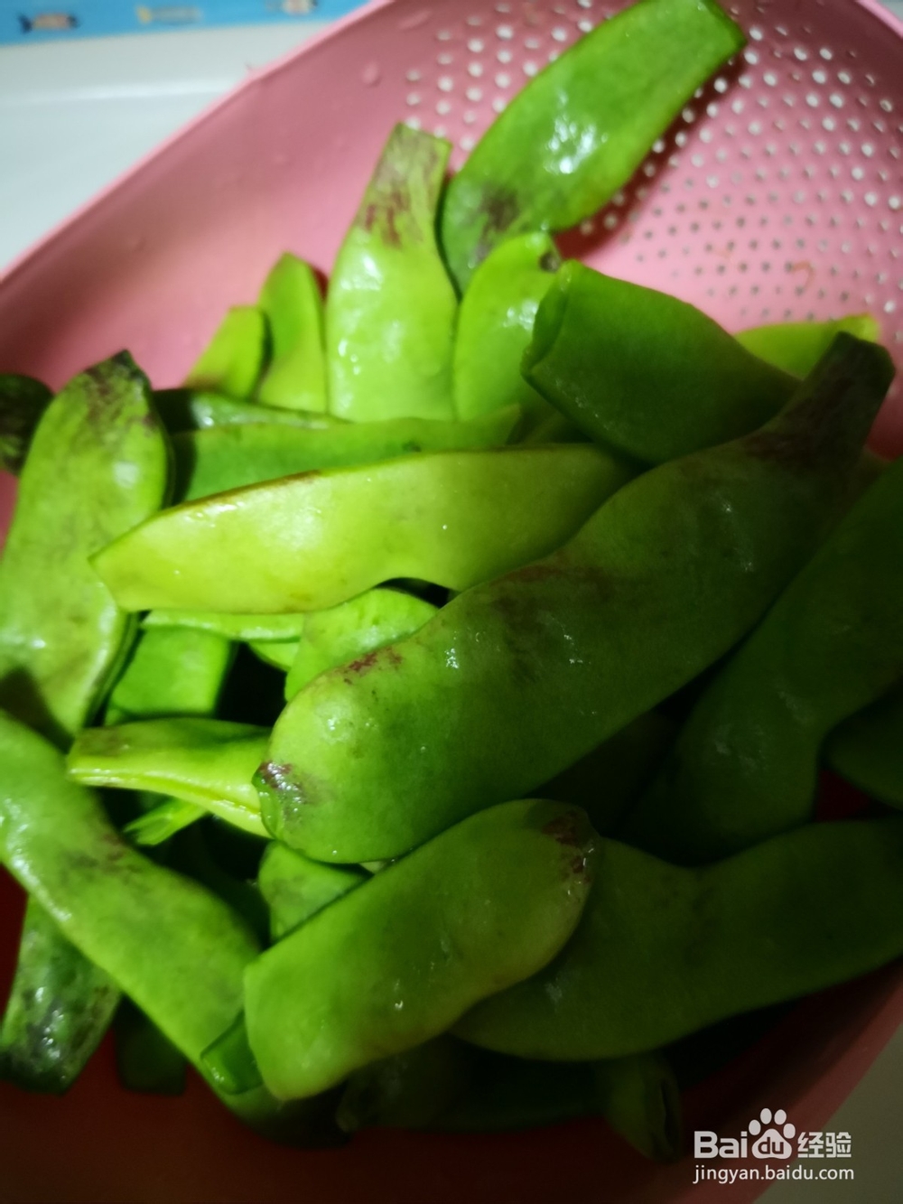 如何制作排骨肉炖豆角