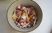 家常羊肉焖饭