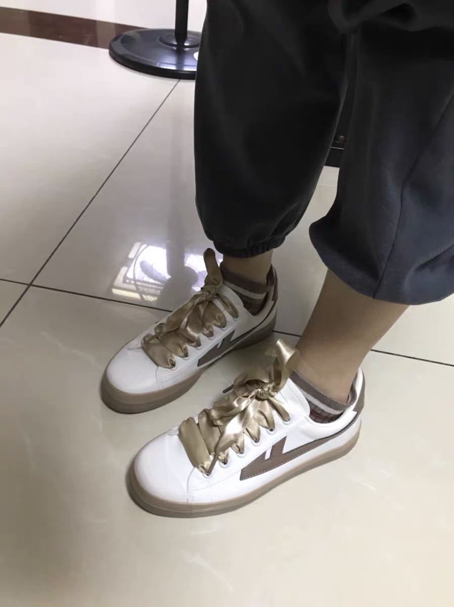 #至酷国潮出街#这个夏天带上彩虹出门吧！