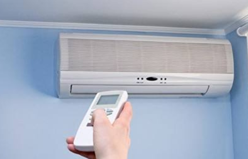 空调制热时开十分钟其它显示正常就是一直亮亮红灯不制热是什么问题