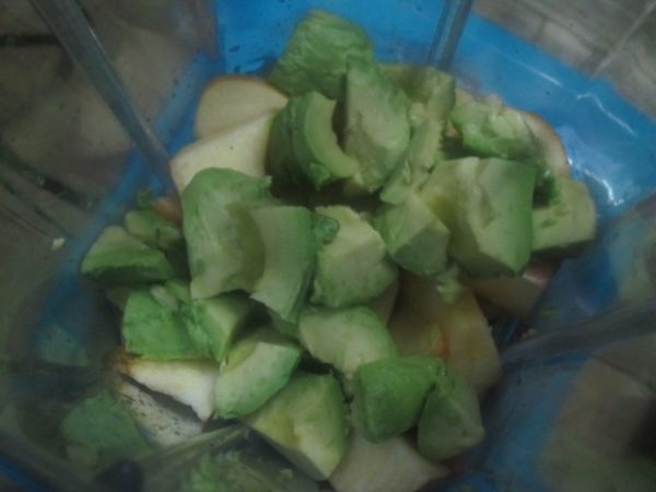 牛油果苹果奶昔