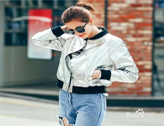 怎样选择一款时尚好搭的秋季外套