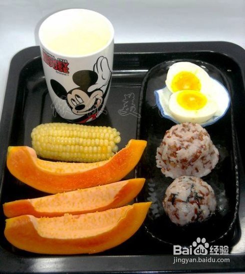 早餐系列（7）--牛奶&中种小面包