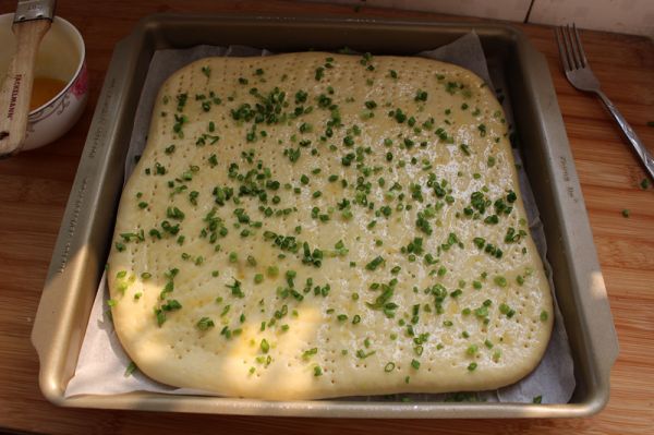 葱香肉松面包卷