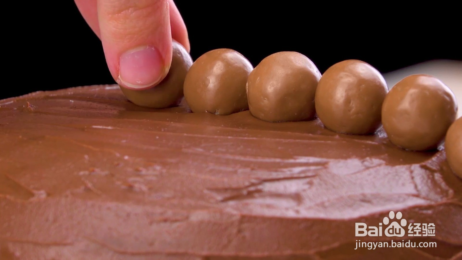 巧克力球蛋糕制作食谱