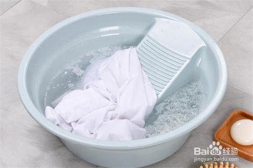 桑葚掉衣服上怎么洗掉