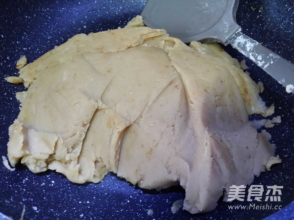 木糖醇莲蓉月饼