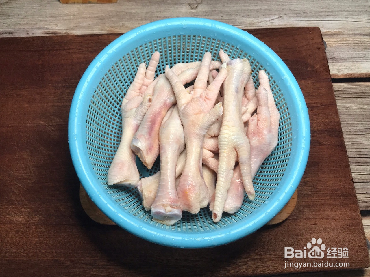 无骨柠檬鸡爪的做法