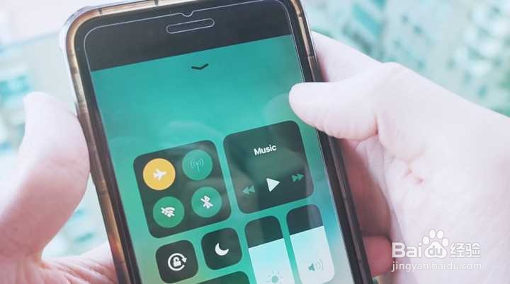 如何在iPhone上使用延时视频的功能？