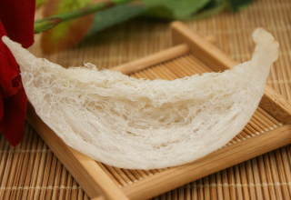 燕窝什么时候吃最好 吃燕窝有哪些好处