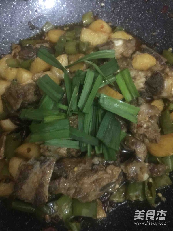 青椒土豆排骨
