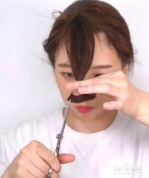 自己在家怎么剪马尾有层次感