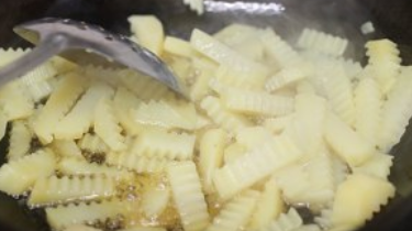 孜然狼牙土豆