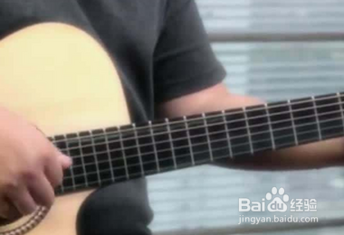 吉他拍弦技巧