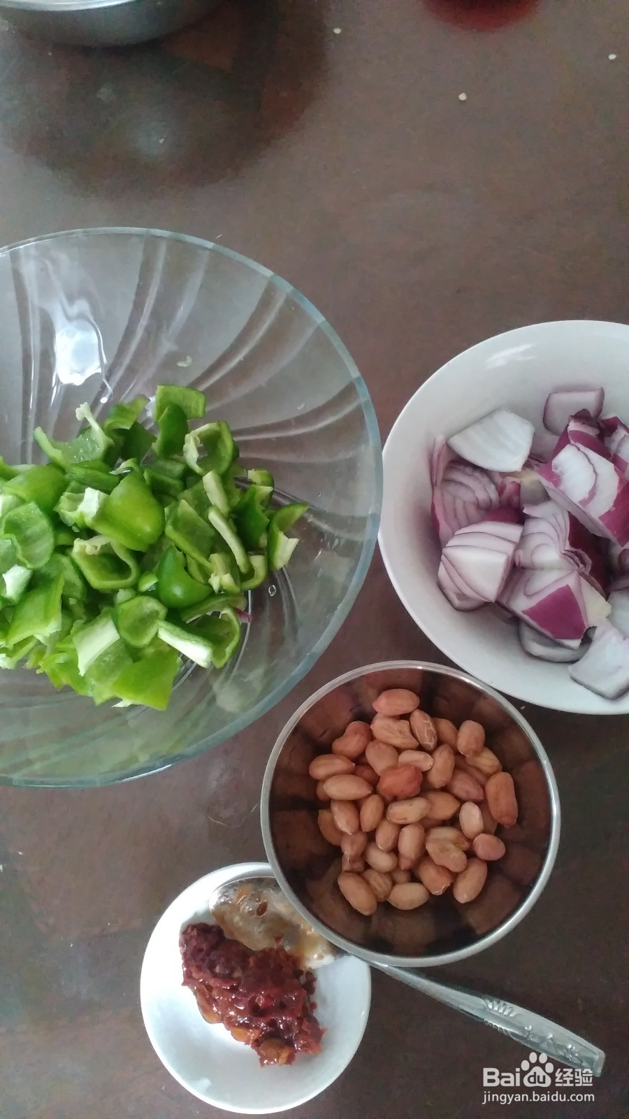 素菜青椒炒洋葱