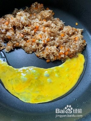 美味的酱油蛋炒饭