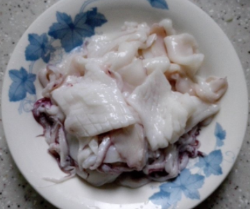 干锅鱿鱼虾的做法