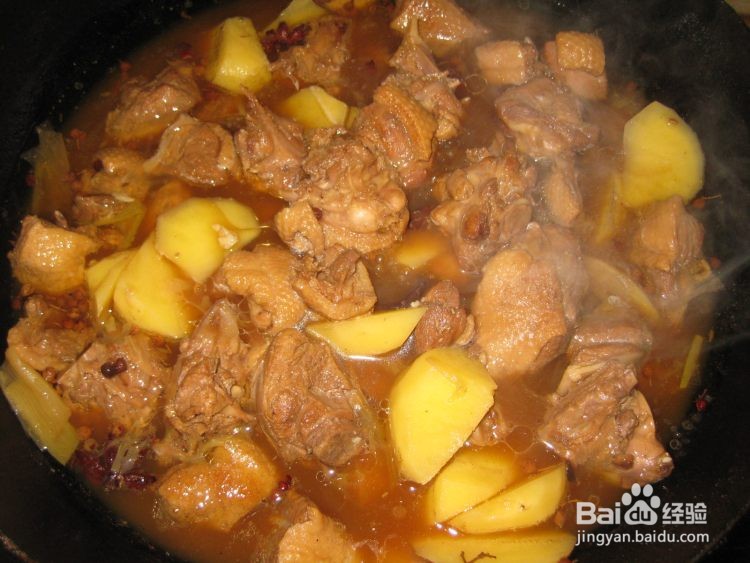 土豆炖鸭肉的家常做法