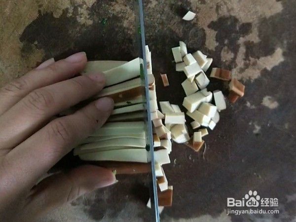 怎么做鸡蛋干拌香菜