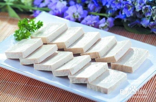 蒜香豆腐的入味小窍门