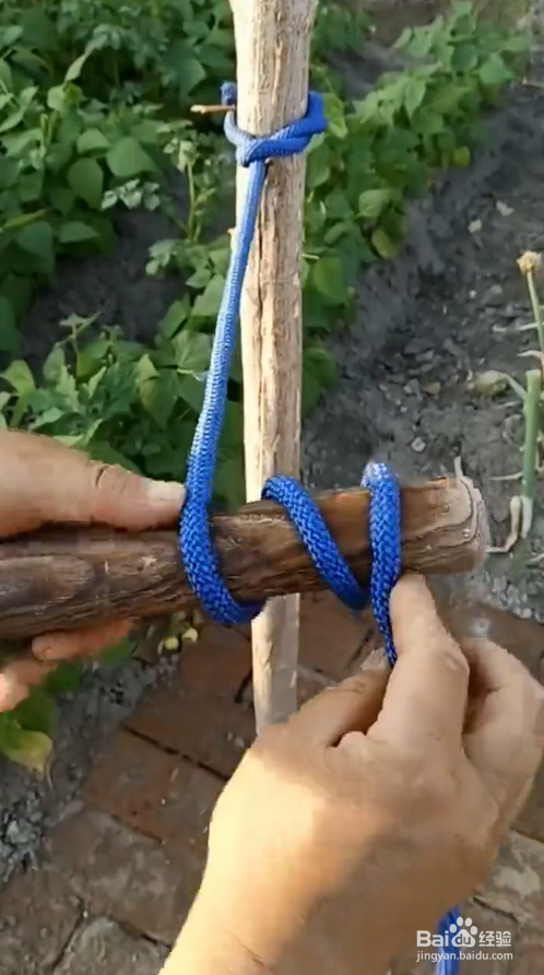 如何打拖拉重物时使用的绳结？