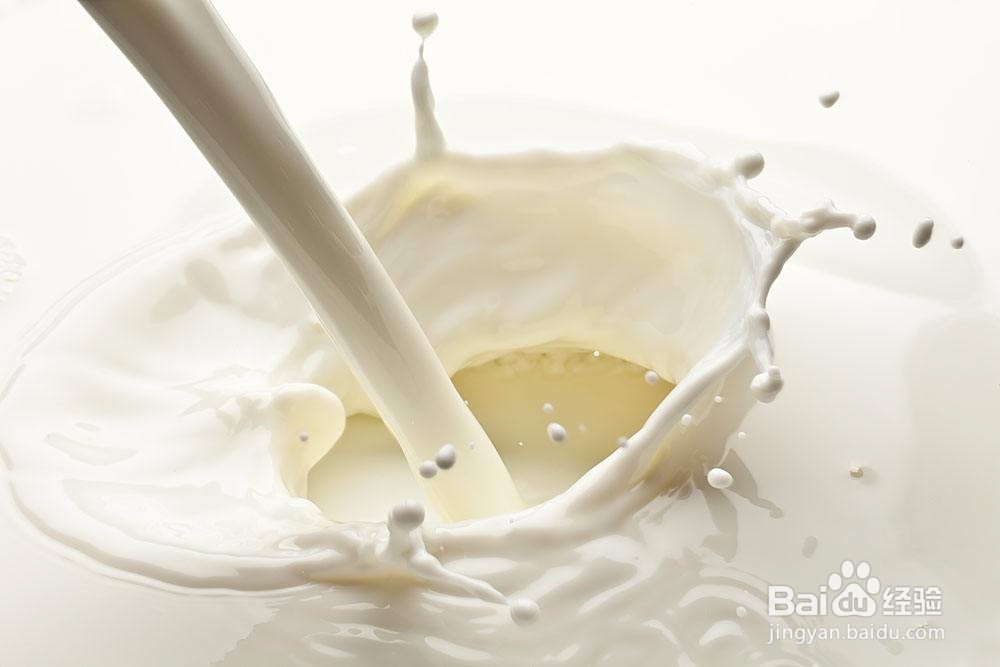 <b>过期牛奶怎么处理 牛奶过期了如何利用</b>