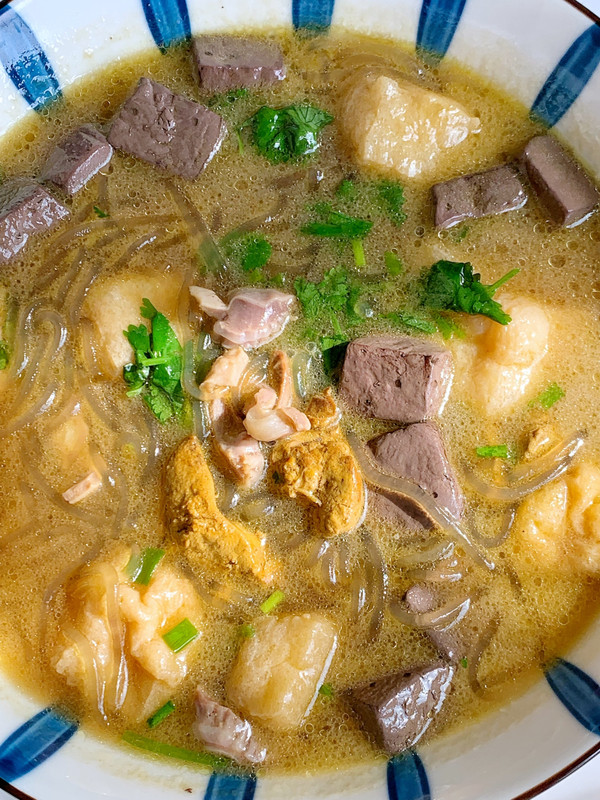 家常鸭血粉丝汤