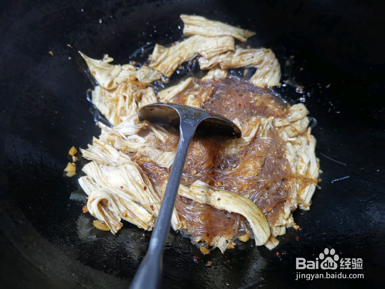 快手菜酸辣腐竹粉丝的做法