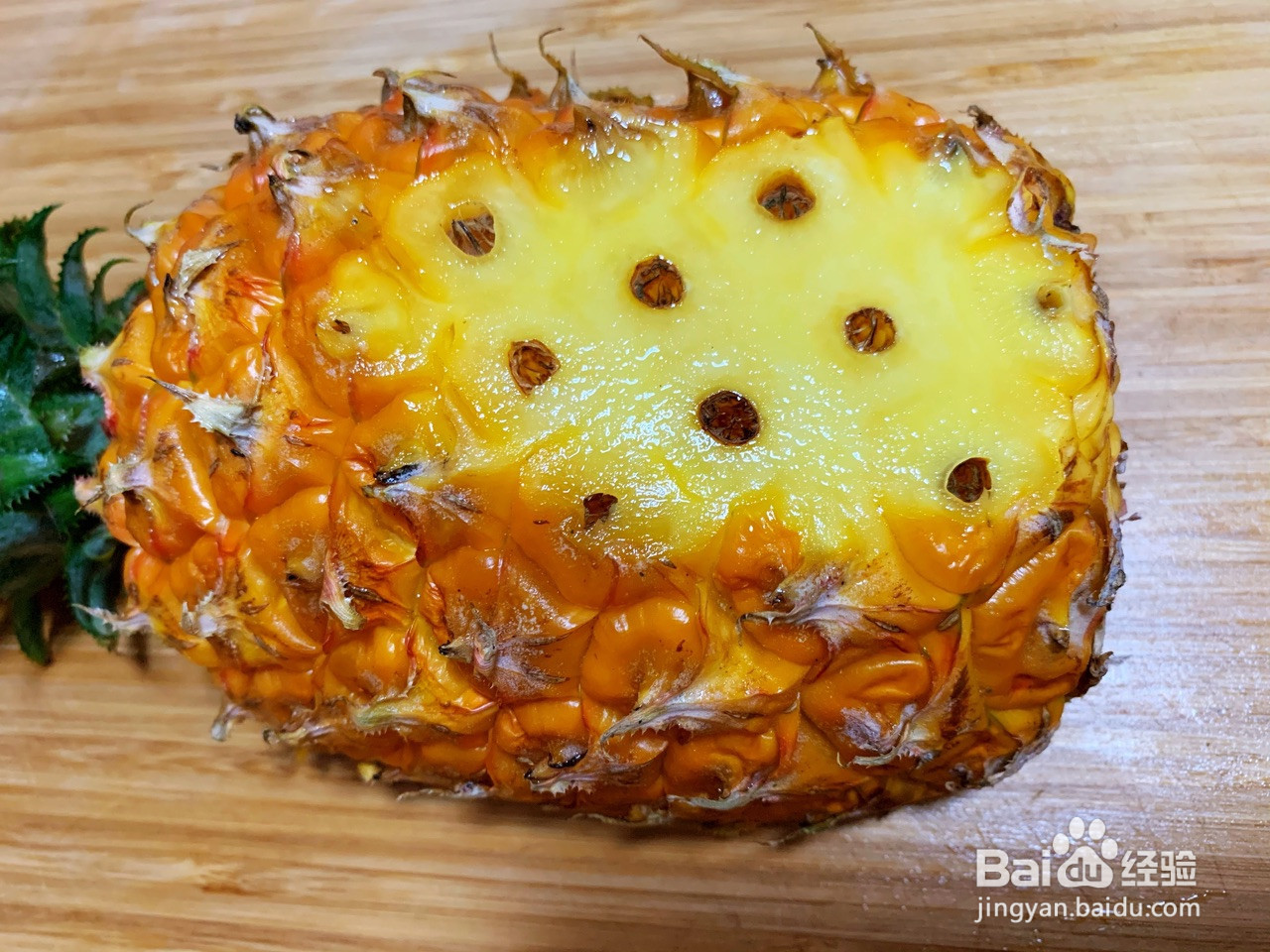 菠萝虾仁炒饭的做法