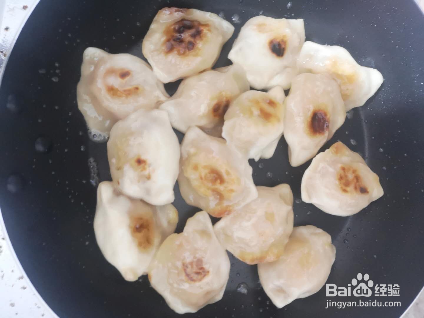 家常版抱蛋煎饺的做法