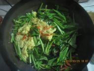 菠菜炒鸡蛋