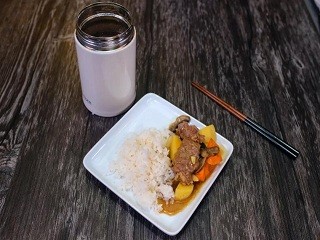 焖烧杯咖喱牛腩怎么做?