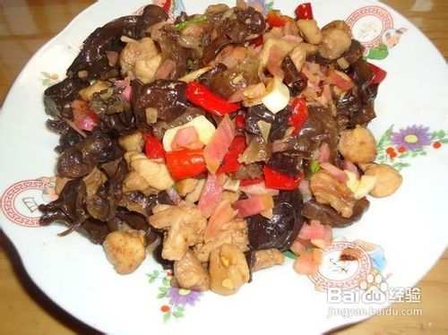 木耳泡椒鸡丁