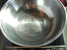 为美食增加几分色彩—巧做胡萝卜花