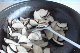 肉炒茄子的家常做法