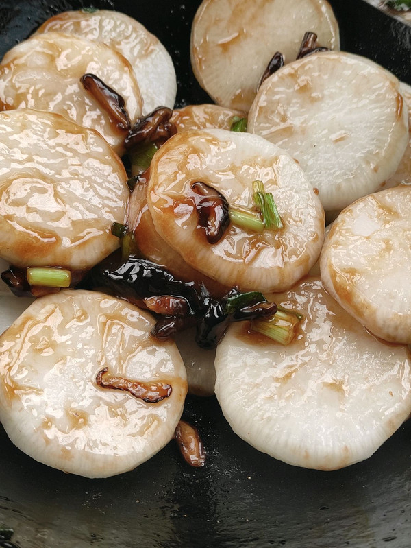 鲜香鲍汁炖萝卜