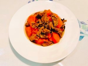 萝卜炖牛腩怎么做