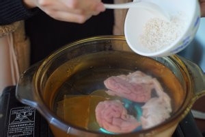 怎么做天麻猪脑粥