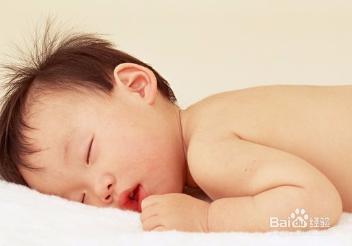 新手妈妈如何对婴儿啼哭作出正确回应？