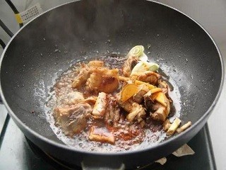 家常栗子鸡怎么做?